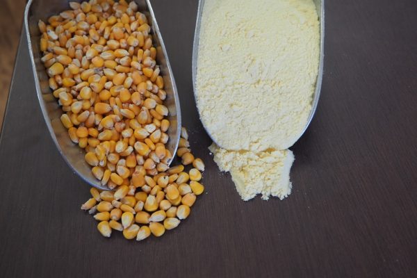 Four Leaf Milling Yellow Maize Flour